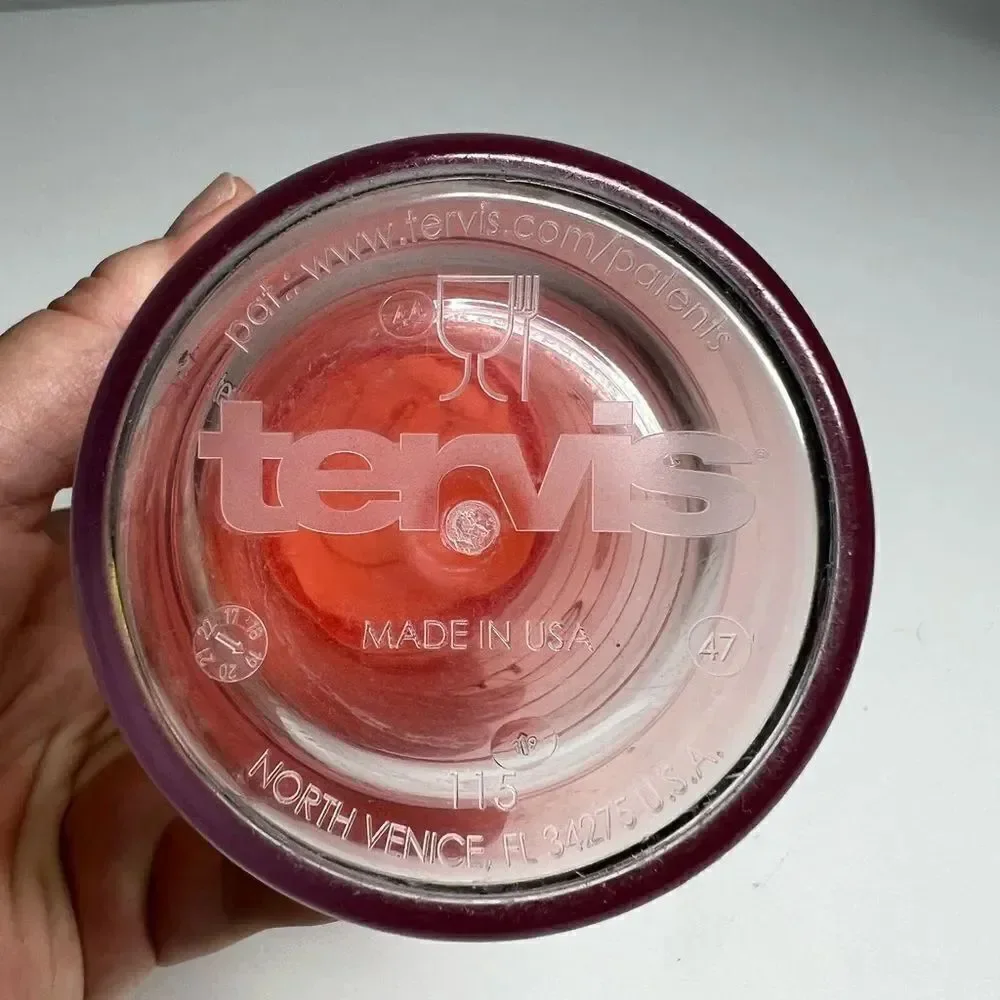 Tervis Made in USA Double Walled Clear Lidded Insulated Tumbler 16oz